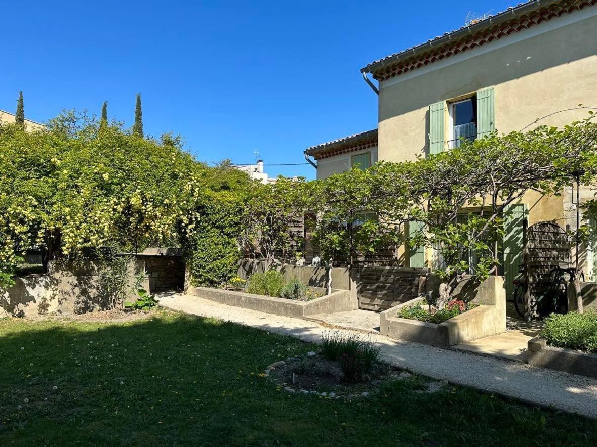 Clos De La Noria Pont-Saint-Esprit Exterior photo